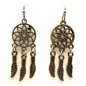 Silver Tone Dreamcatcher Feather Dangle Earrings Boho Mandala Festival Style